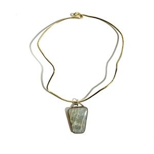 Artisan Green Calcite Handmade Crystal Pendant Gemstone Necklace Collar Gold